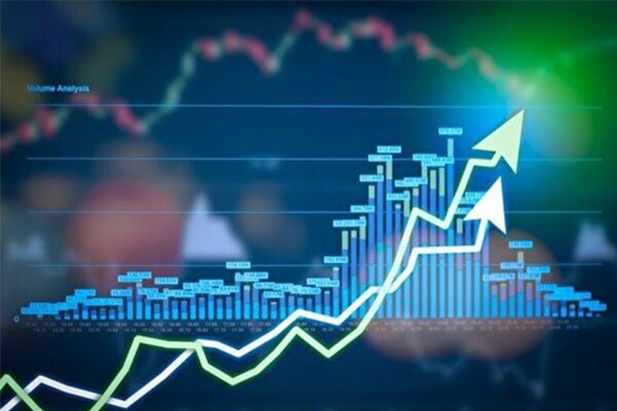 کدام صنایع بورسی، بیشترین سود خالص ریالی و دلاری را در ۴ سال اخیر ساختند؟/بانکها، در صدر جدول بالاترین درصد رشد سود خالص صنایع فعال بازار سرمایه