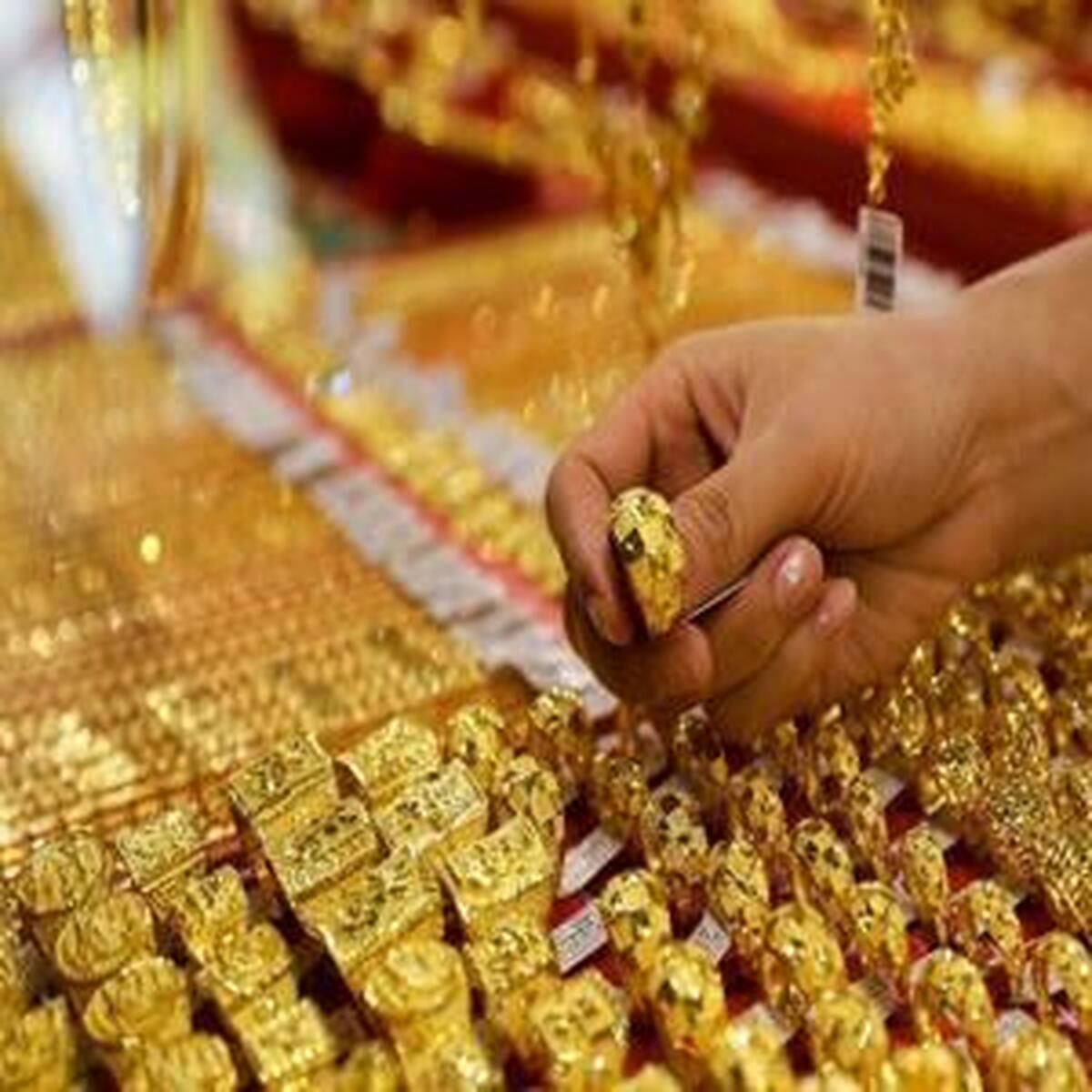نرخ سکه، طلا و دلار - ۱۳ فروردین ۱۴۰۴/ قیمت طلا ۱۸ عیار چقدر است؟