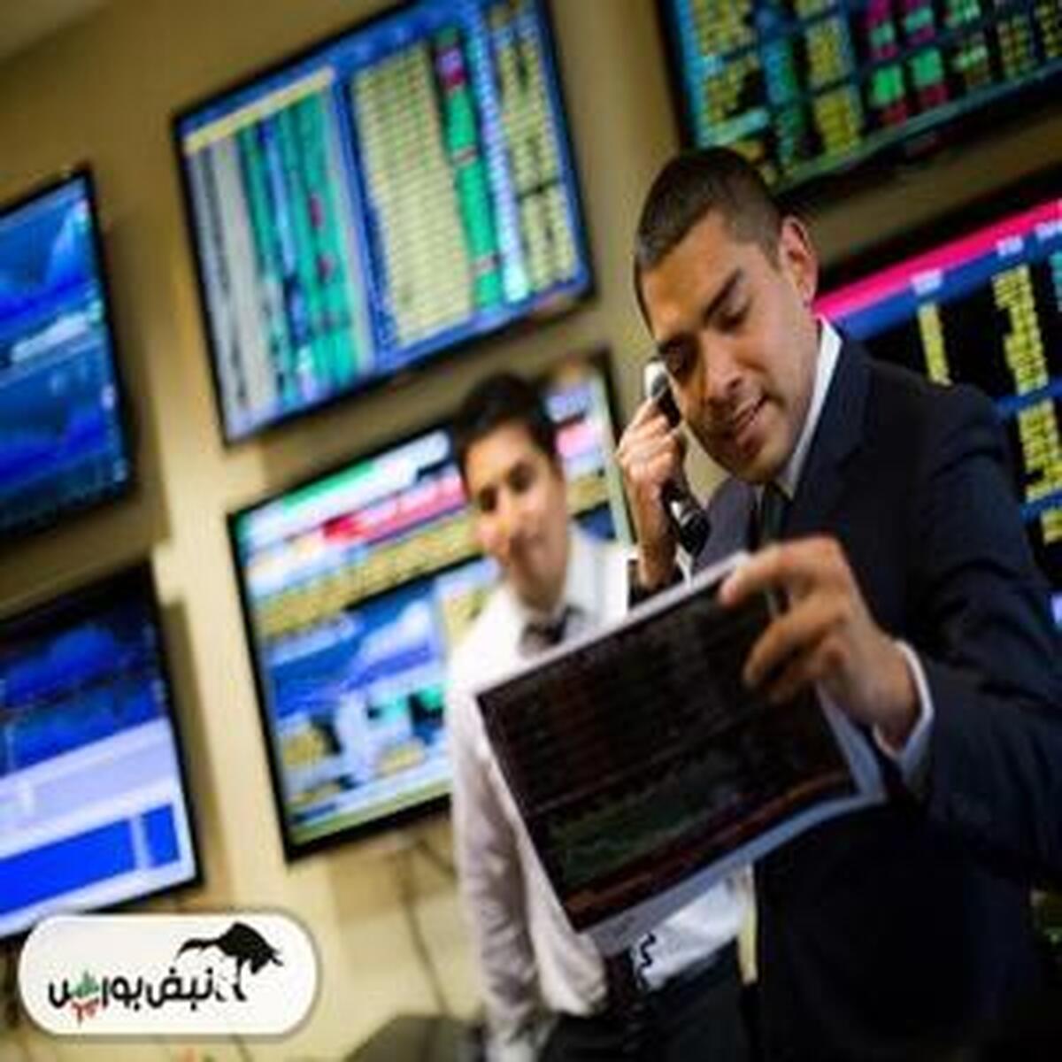 ۱۳ نماد معاملاتی در معرض تعلیق