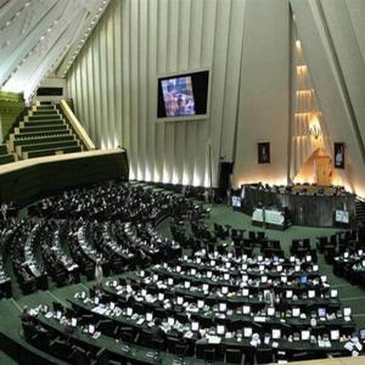 بررسی لایحه تغییرات قانونی مرتبط با سربازان قهرمان در مجلس شورای اسلامی