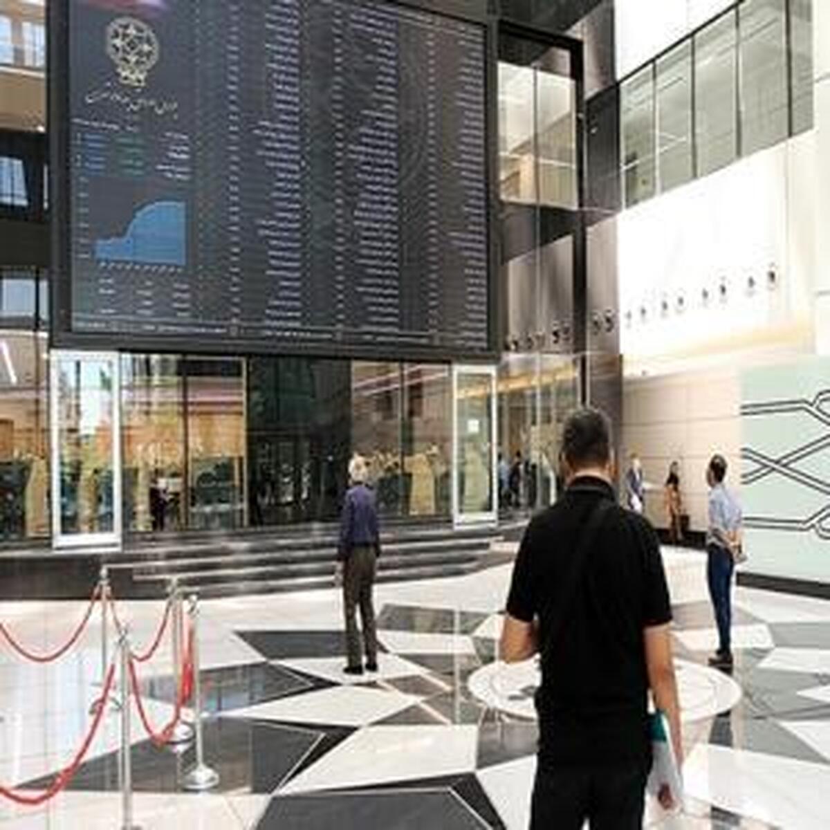 ثبت رکورد تاریخی شاخص بورس در سال ۱۴۰۴
