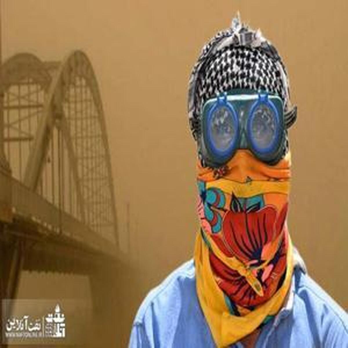 وقتی طوفان گرد و غبار خوزستان را در بر میگیرد، اما نبض مناطق نفتی همچنان به تپش ادامه میدهد