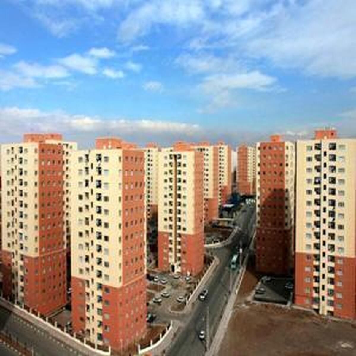 آیا وام نهضت ملی مسکن به یک میلیارد تومان افزایش مییابد؟