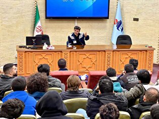 تشریح رویکرد‌های دانش‌بنیان، توسعه‌ای و مسئولیت اجتماعی پتروشیمی تبریز به دانشجویان دانشگاه صنعتی شریف