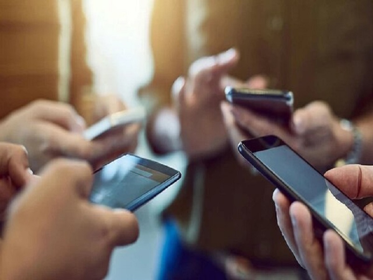 چگونه به افزایش عمر تلفن همراه با چند راهکار کمک کنیم؟