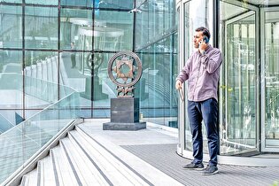 ریسک‌های سیاسی بازار سرمایه را تحت فشار گذاشت