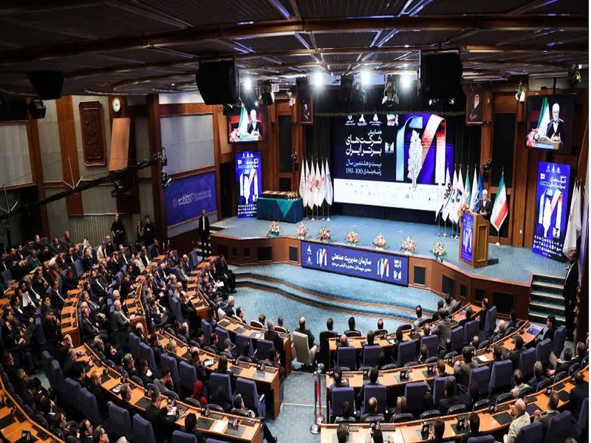 پتروشیمی تبریز در جمع صد شرکت برتر ایران جای گرفت/ کسب رتبه ۱۴ در گروه صنعت پتروشیمی به روایت آمار