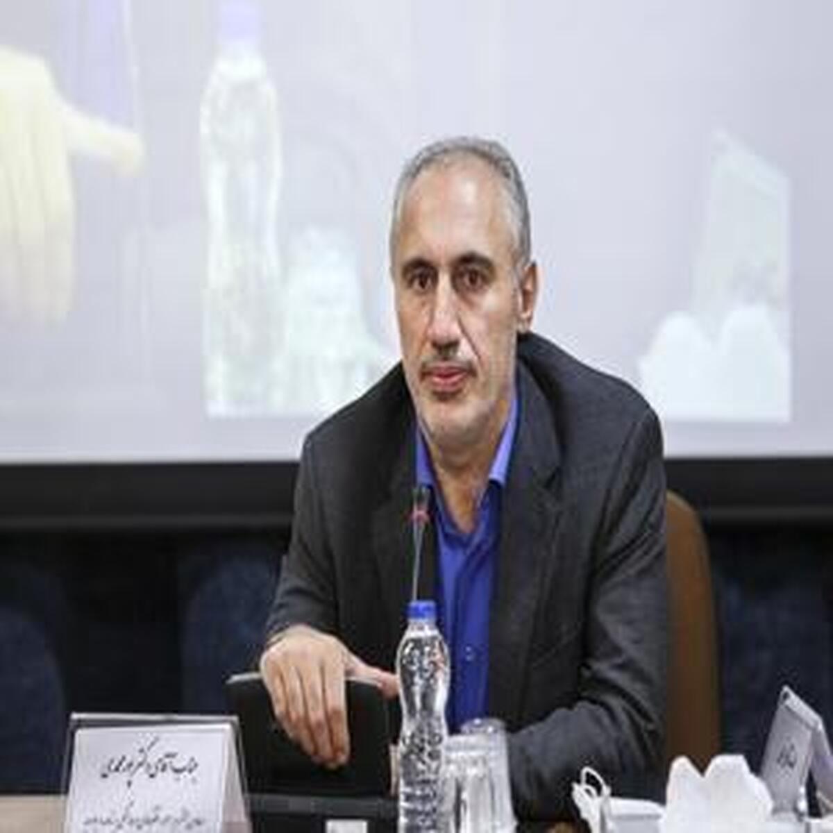 دولت هیچ سودی از افزایش نرخ ارز نمیبرد