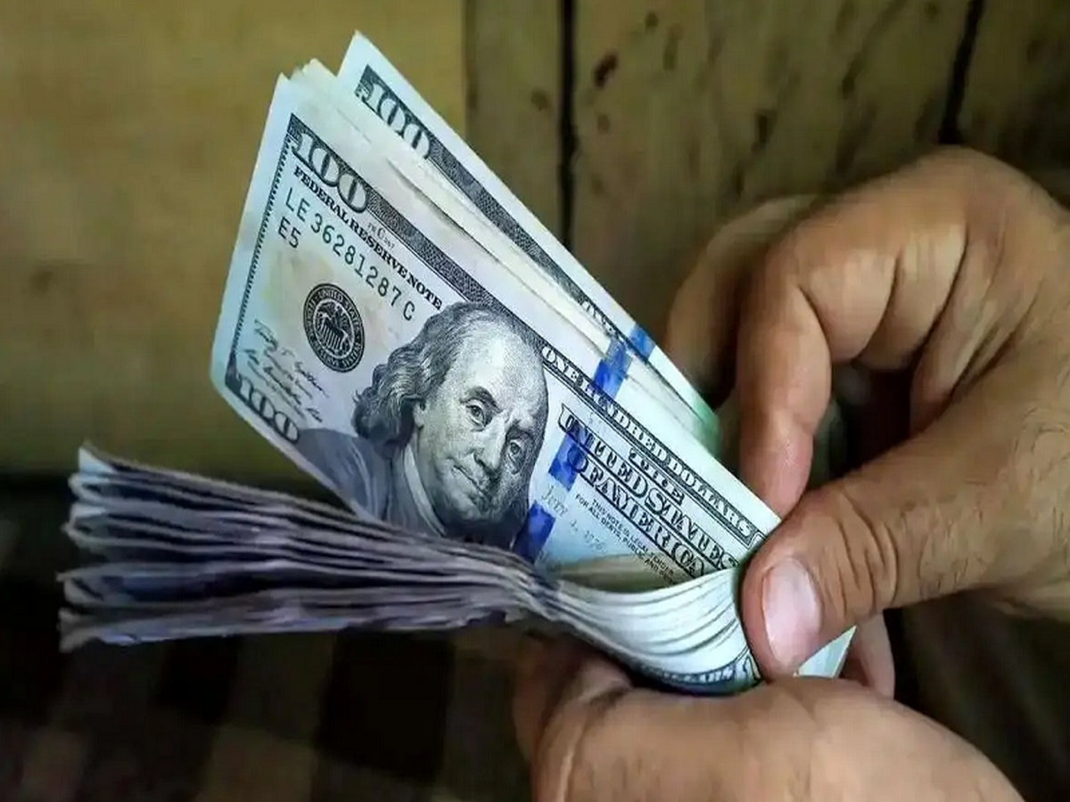 ثبات نسبی در نرخ دلار توافقی