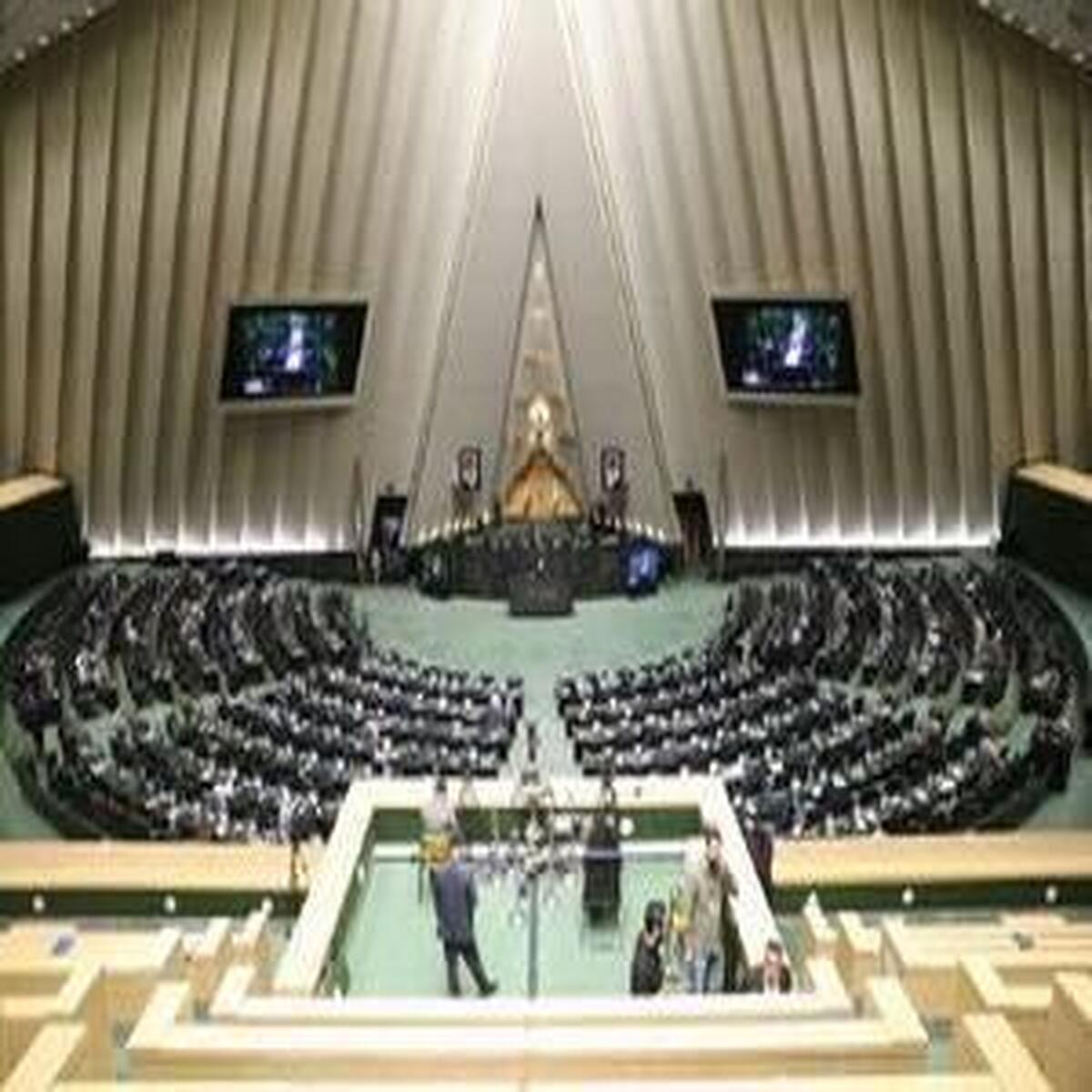 لایحه جدید تعطیلی پنجشنبهها مورد بازنگری قرار گرفت