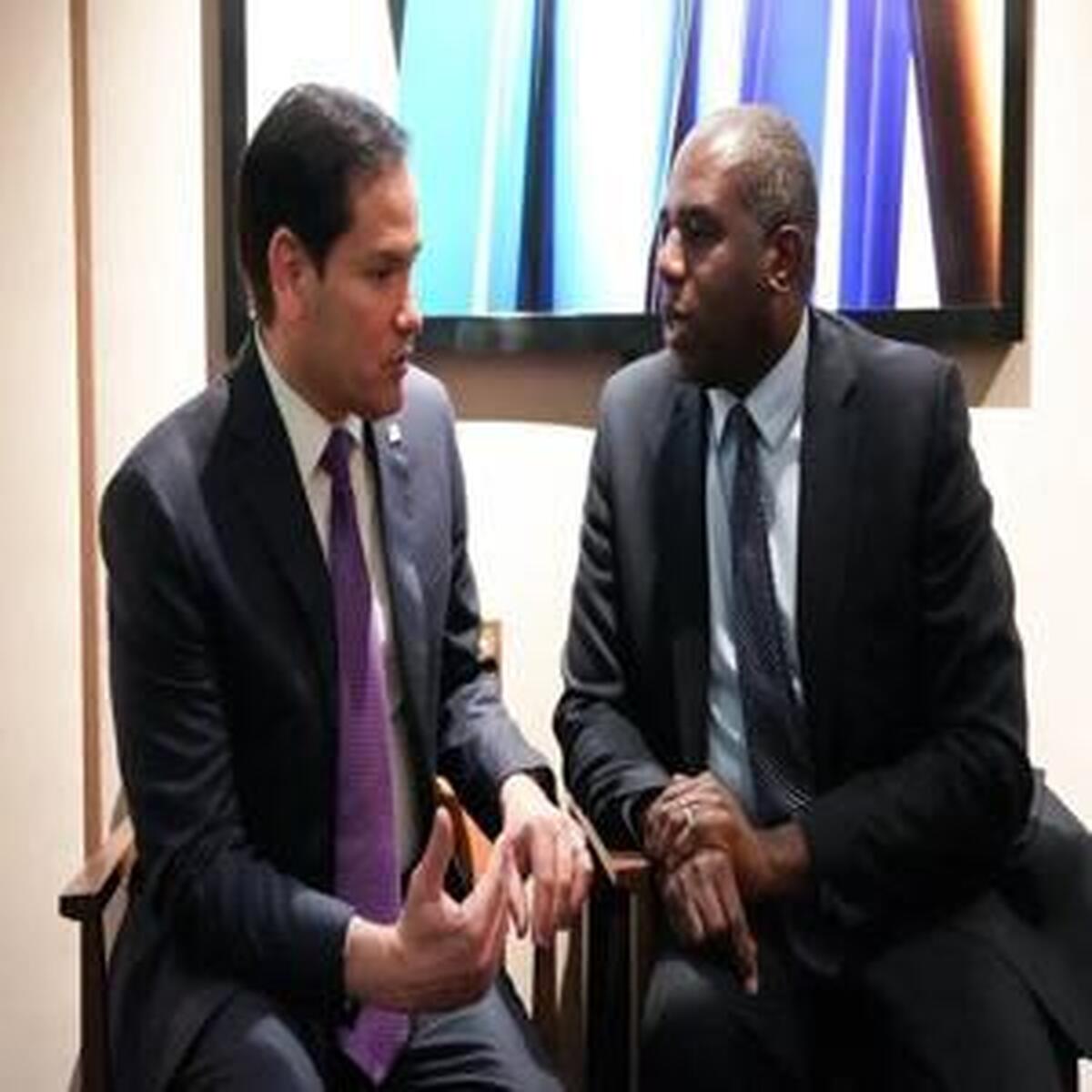 گفتوگوی وزرای خارجه انگلیس و آمریکا در خصوص مسائل ایران