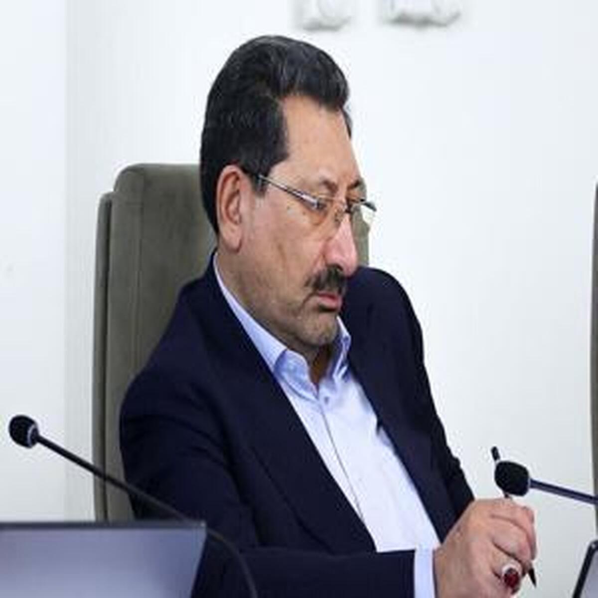 دولت در مسیر خصوصیسازی قرار دارد