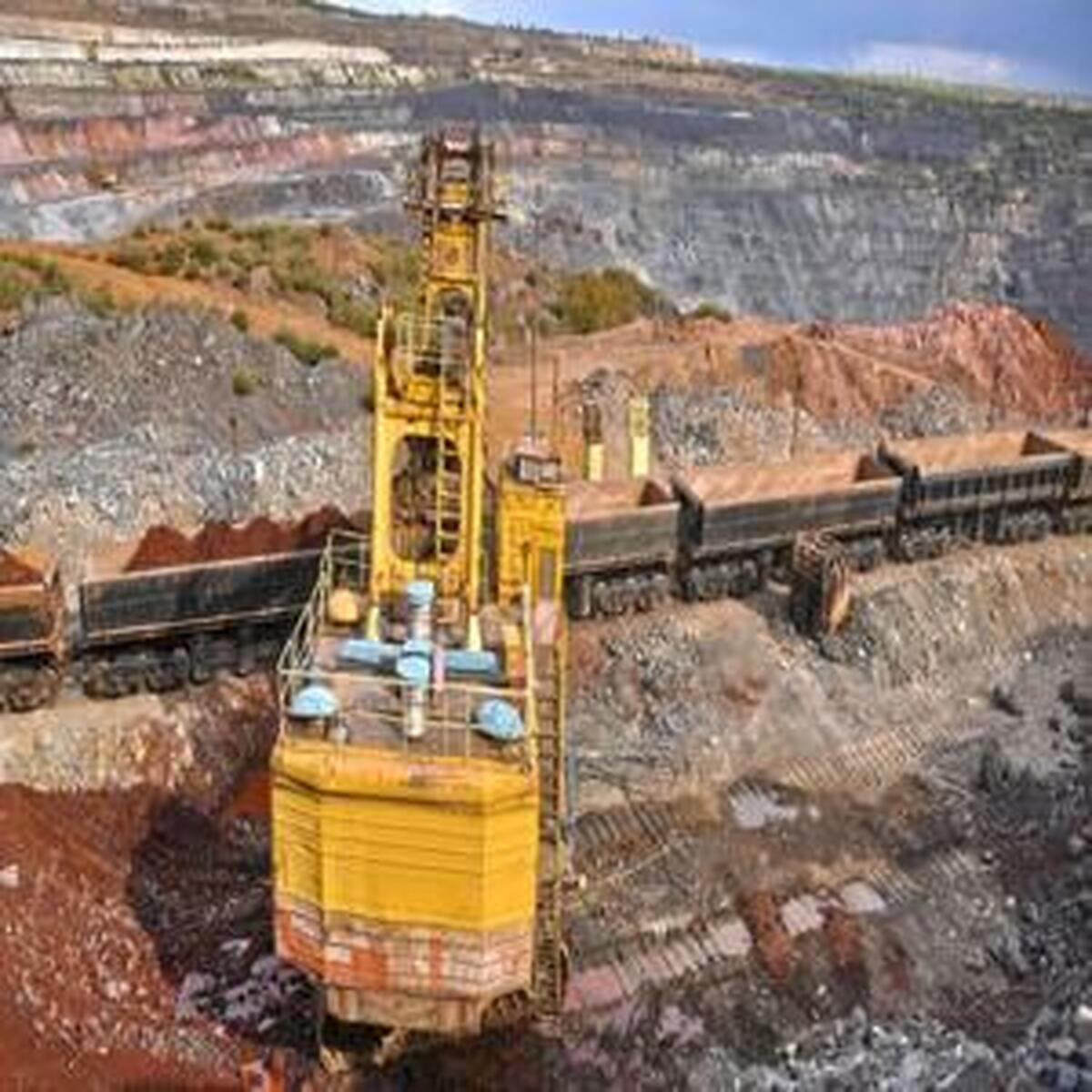 فولاد ایران در تنگنای ناترازی انرژی و کمبود مواد اولیه گرفتار شده است