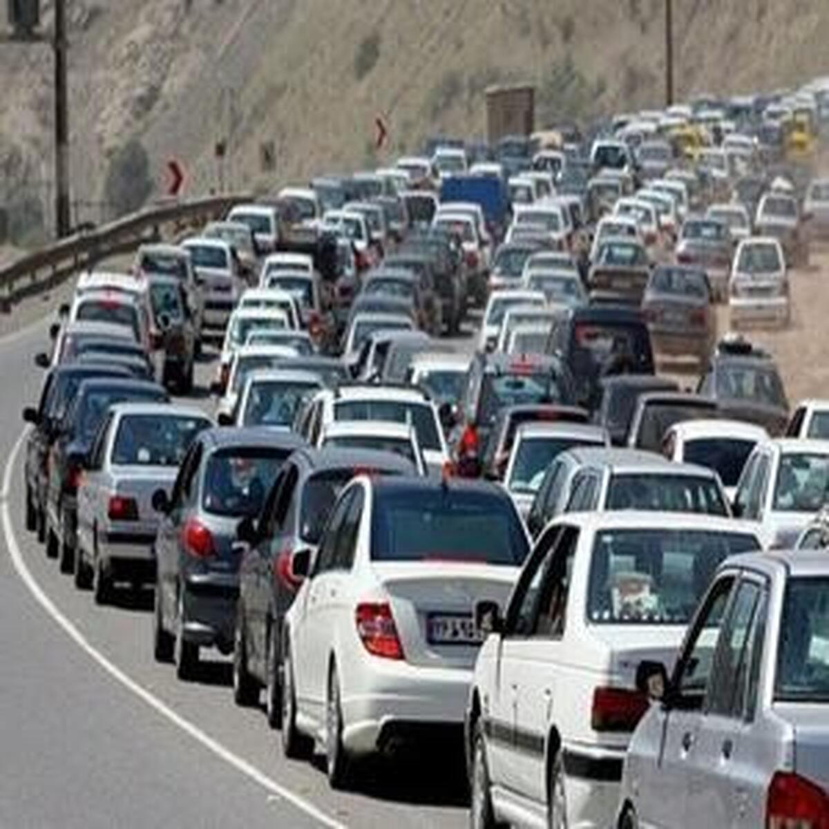 ممنوعیت تردد از شمال به جنوب در جاده چالوس اعلام شد
