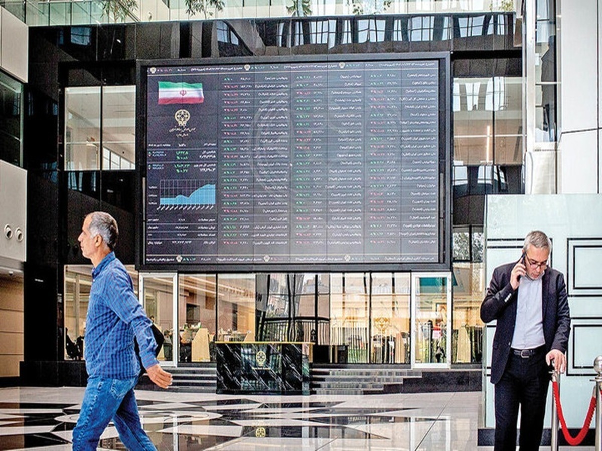 در بازار پرتنش، پول نقد امنترین پناهگاه است