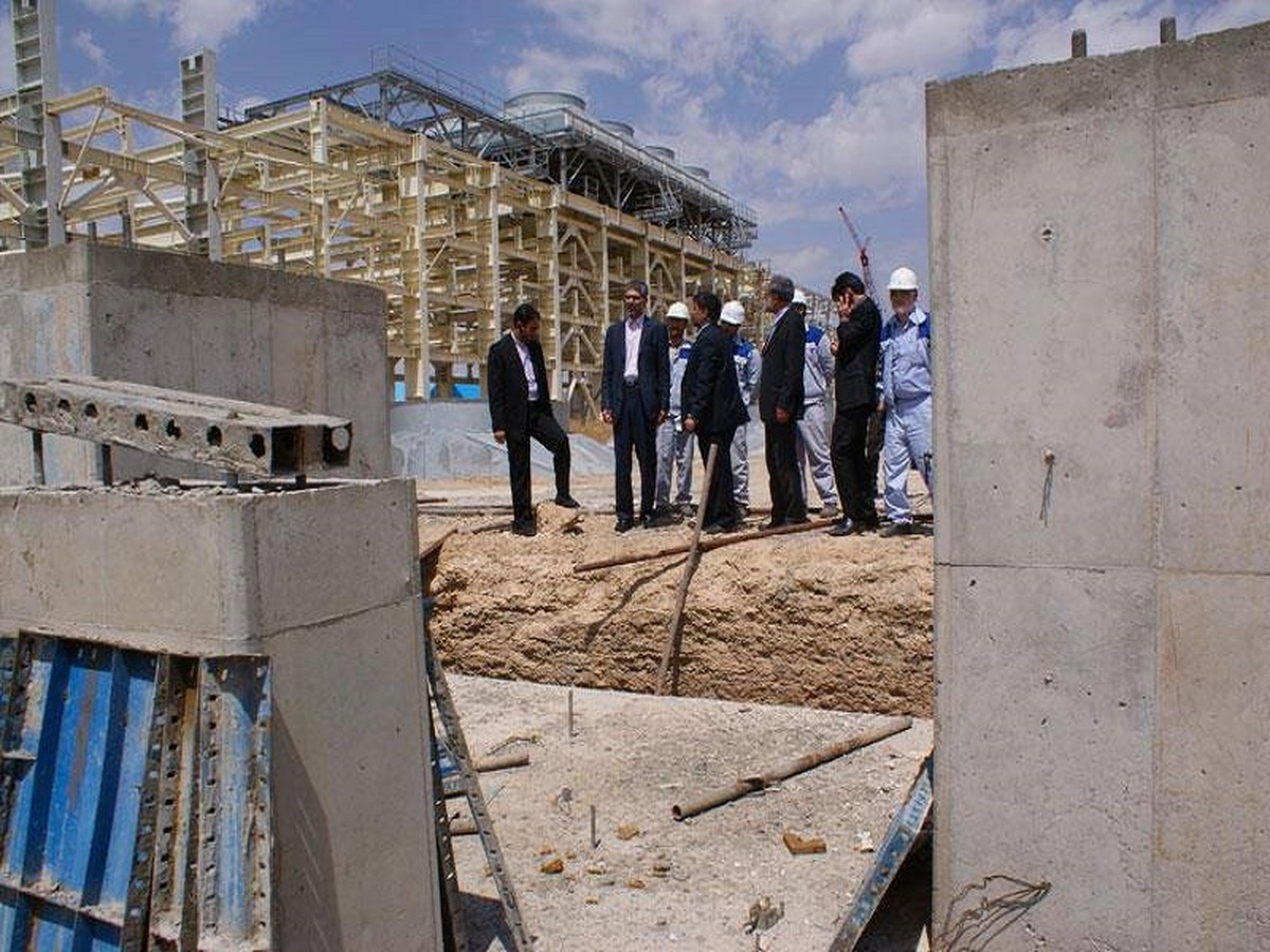 سر بریدن با یک وایت پیپر توخالی!