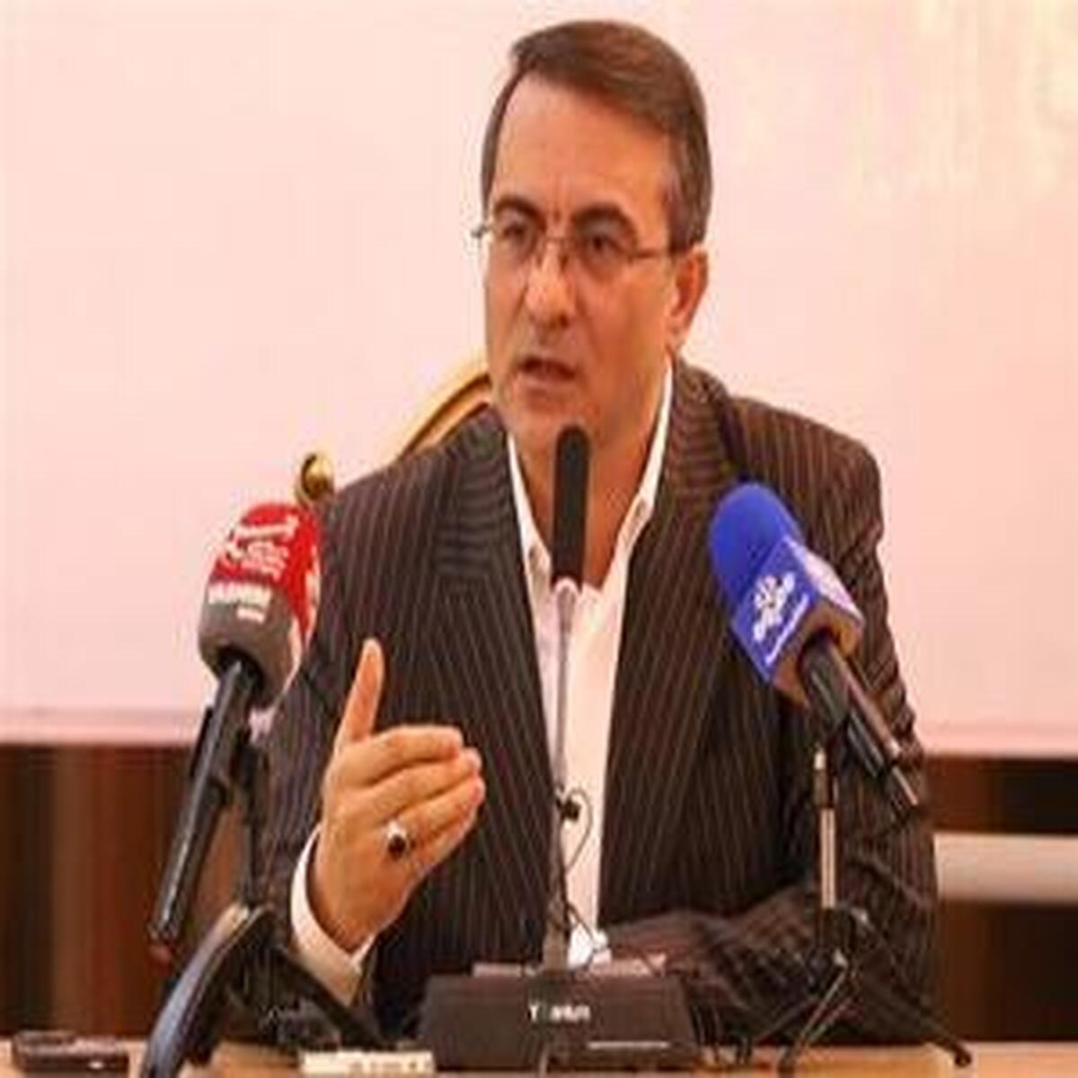 خواسته اصلی رئیسجمهور؛ پرداخت حقوق کارمندان بر اساس عملکرد است