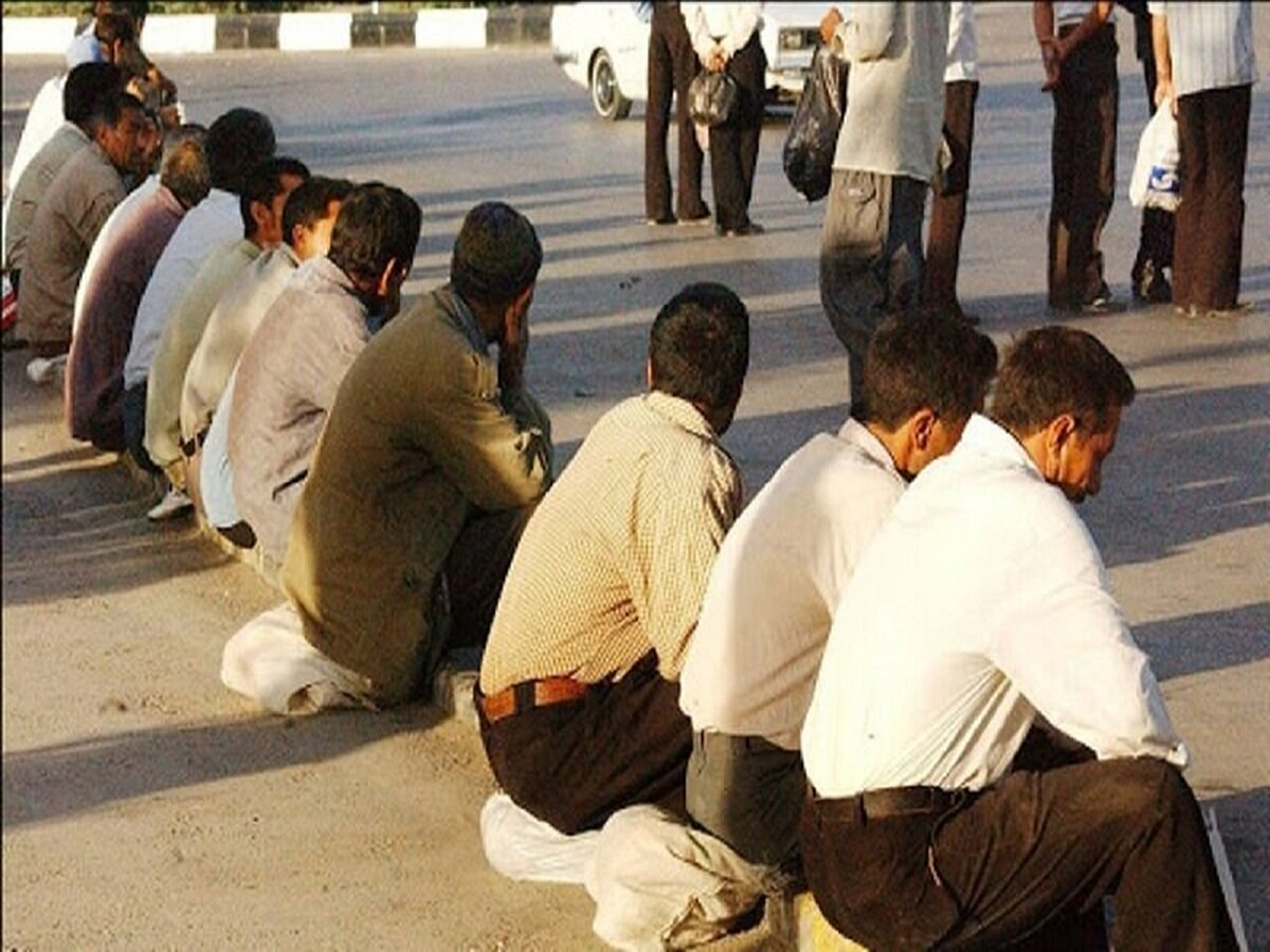 فعالین بازار سرمایه تنها نیستند، کل اقتصاد ایران تعطیل است