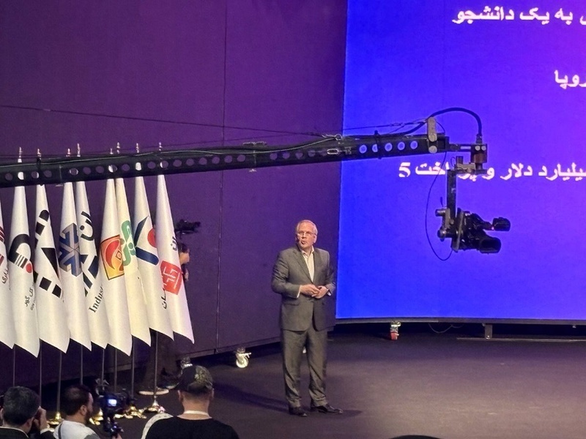 ستون فقرات حکمرانی باید «رشد و توسعه اقتصادی» باشد/ جنگ ۱۲ روزه توسط یهودیان نیویورک طراحی و هدایت شد
