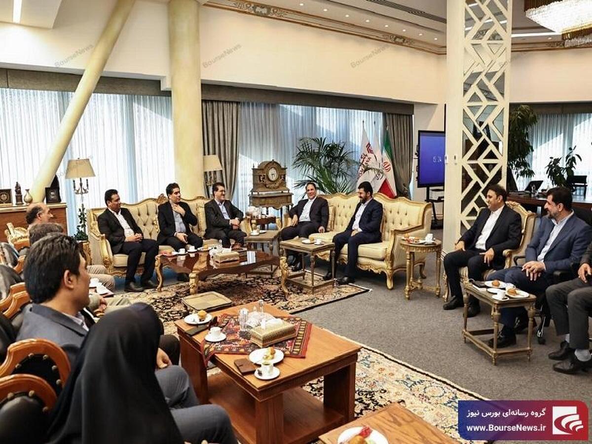نقش‌آفرینی گروه مالی گردشگری در ناترازی برق کشور و حرکت به سمت توسعه سبز و پایدار
