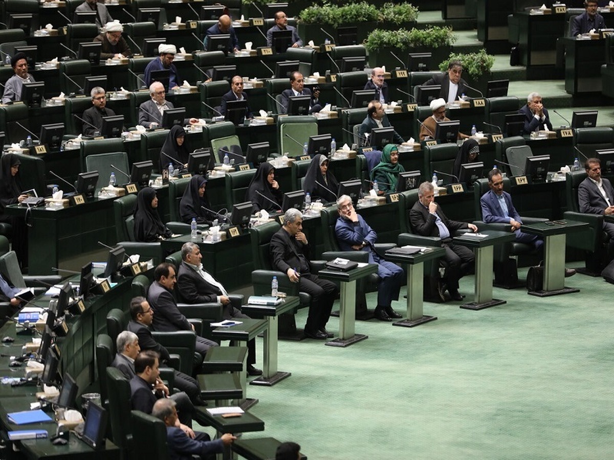 مهلت ۳ ماهه مجلس به وزیر علوم