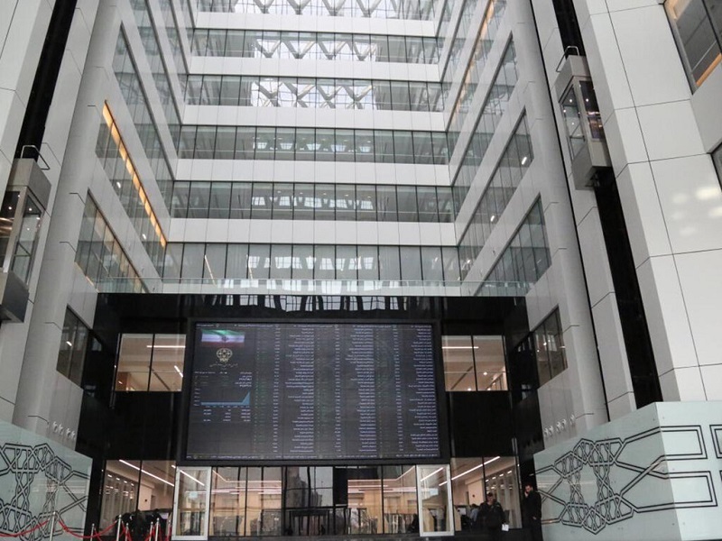 ۴ ناشر پذیره نویسی الکترونیکی حق تقدم انجام دادند