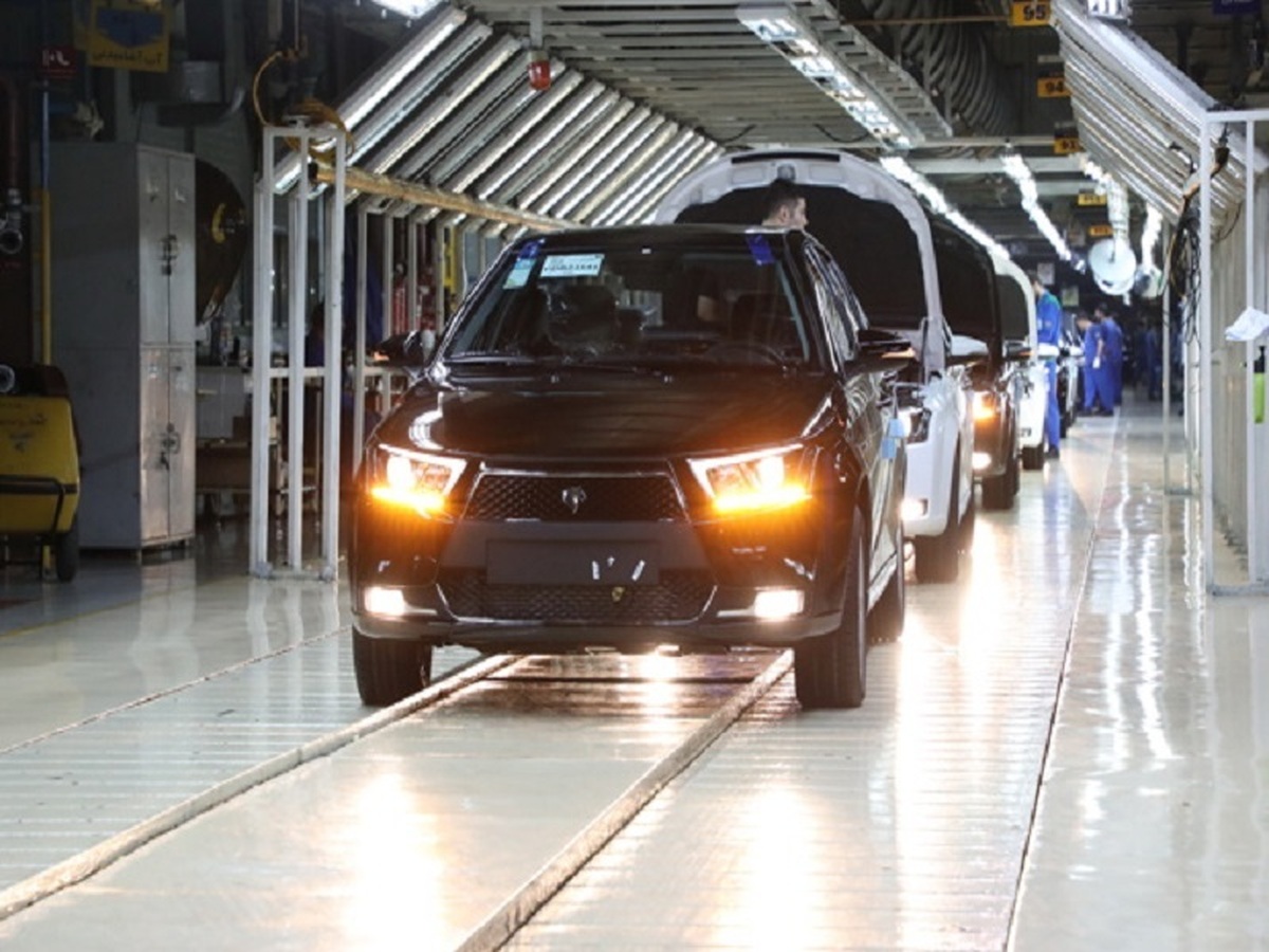 تحقق صددرصدی برنامه‌های تولید ایران‌خودرو/ اجرای برنامه‌های ارتقای کیفی هم‌زمان با افزایش تولید/ صفر شدن تعهدات معوق