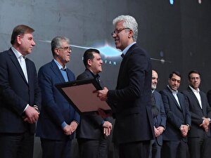 درخشش راپکو در همایش پتروفن ۱۴۰۴؛ کسب لوح تقدیر نوآوری و تحول در فرآیند‌های پتروشیمی