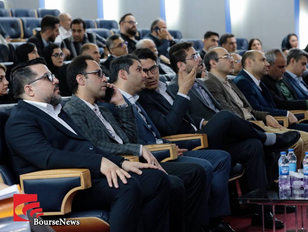 دسبحان با رشد چشمگیر فروش و سود خالص، جایگاه خود را در بازار دارویی تثبیت کرد دسبحان با رشد چشمگیر فروش و سود خالص، جایگاه خود را در بازار دارویی تثبیت کرد