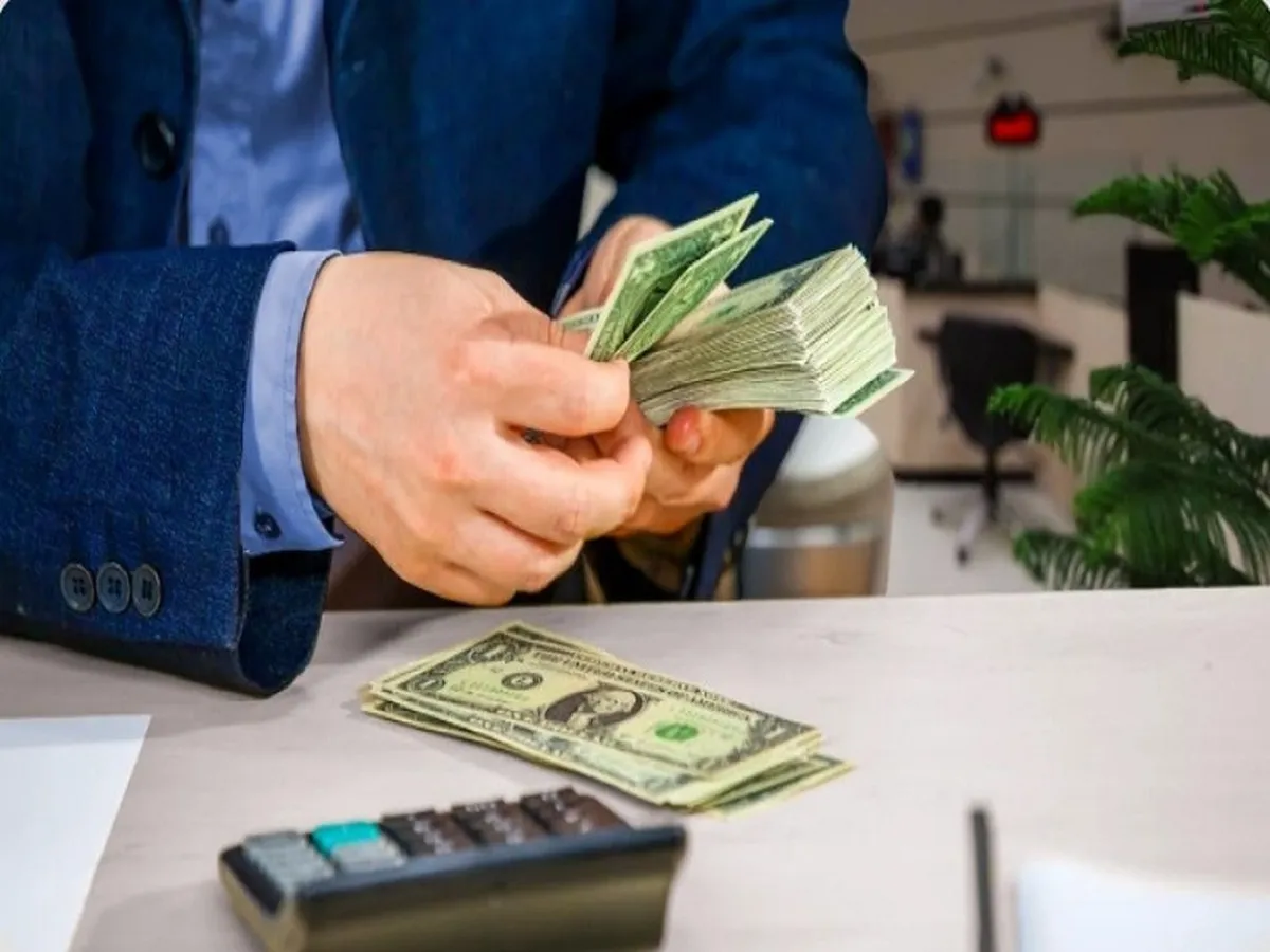 صادر کنندگان خدمات از رفع تعهدات ارزی معاف شدند