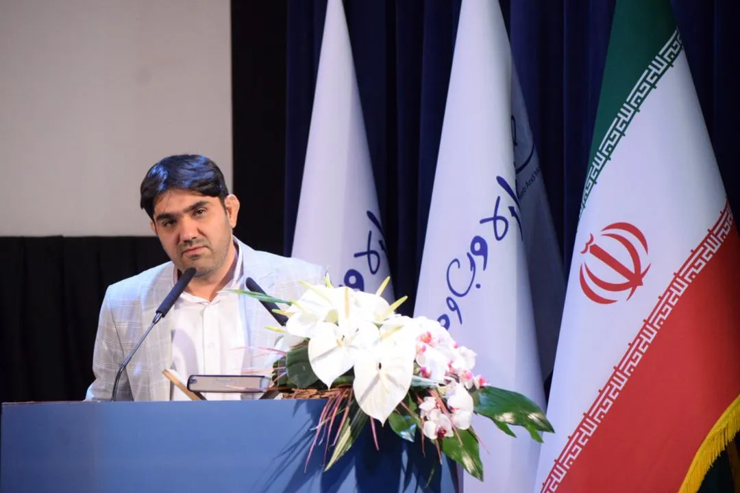 انتقادی با طعم خرده‌گیری از دولتی‌ها