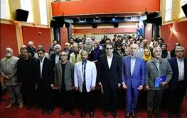 احداث یک بیمارستان مخصوص هنرمندان/ وزیر بهداشت به خانه سینما رفت