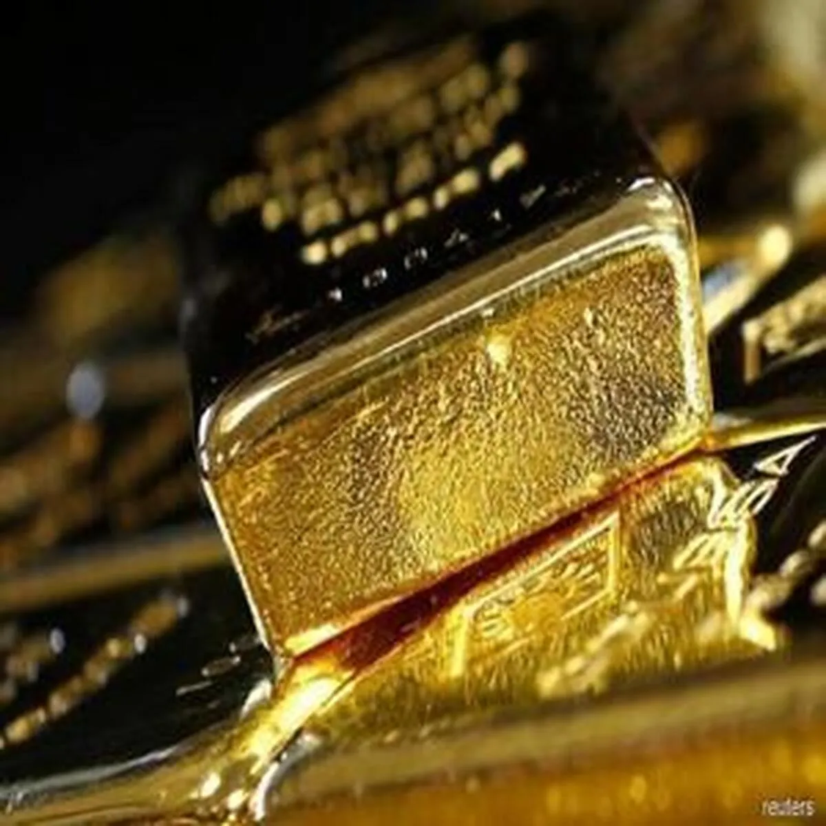 طلا در مسیر افزایش قیمت هفتگی قرار گرفت
