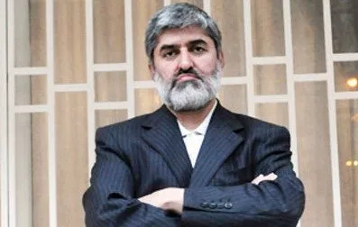 مطهری: باید از انزوا خارج شد و با دنیا تعامل داشت