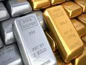 فروش بیش از یک تن طلا و نقره در بورس کالا