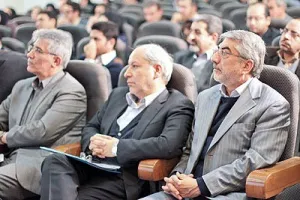 بنای رشد بر چهار ستون
