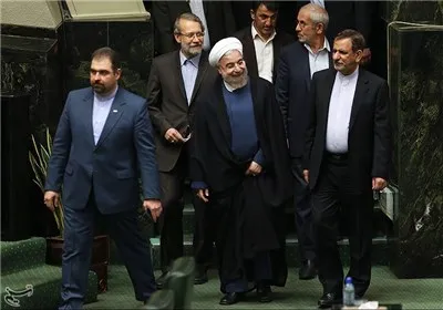 رئیس‌جمهور وارد صحن علنی مجلس شد
