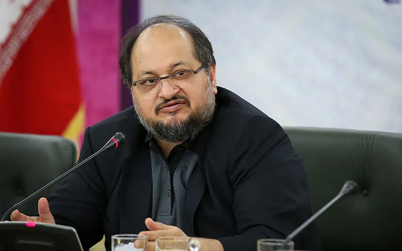 فاصله بین حداقل معیشت و حداقل دستمزد کارگران کم شد