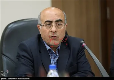دریافت کارمزد از کارتخوان‌ها اجباری است و کوتاه نمی‌آییم