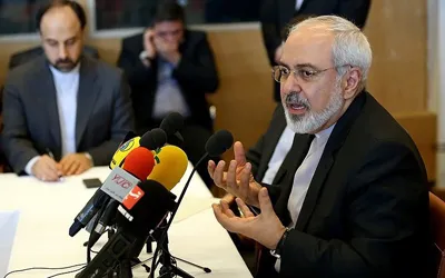 ظریف در گفتگو با شبکه تلویزیونی PBS: قول اوباما برای لغو تحریم ها را قبول می کنیم/24 نوامبر روز قیامت نیست، اما باید تا آن روز به توافق برسیم