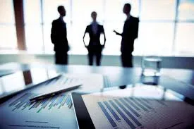 خدشه دار شدن انتظارات سهامداران برای بهبود وضعیت اقتصادی/ صنعت خودرو، شاخص اجرا شدن برجام