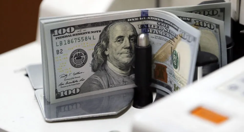 دلار آبان ماه را چگونه پشت سر گذاشت؟