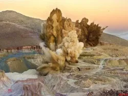 بارگیری و حمل بار معدنی موضوع مناقصه  