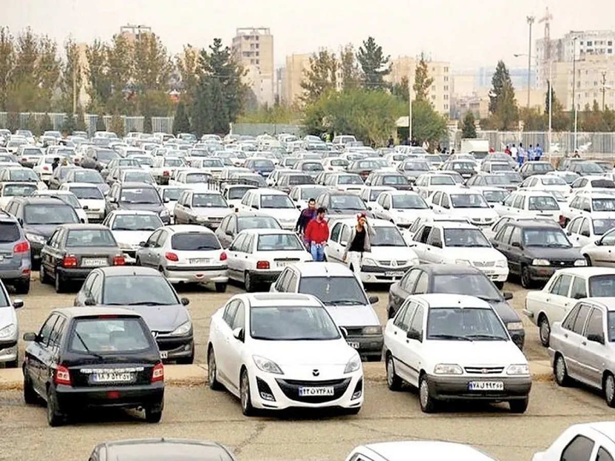 رشد دوباره قیمت‌ خودرو در آستانه پایان سال