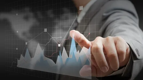 توسعه بازار سرمایه در اولویت دولت نیست / وظیفه دولت افزایش شاخص کل نیست
