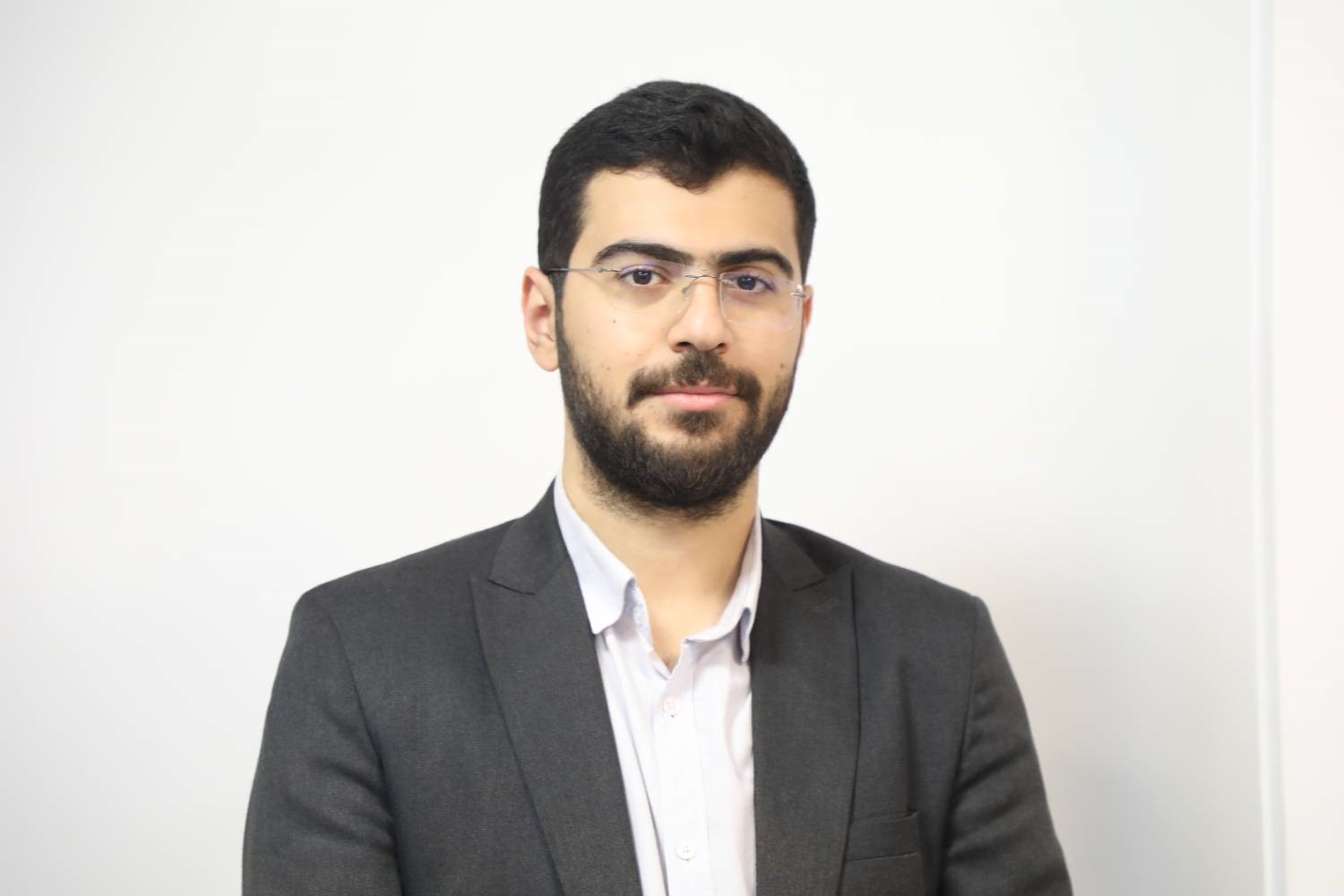 تا زمان غلبه اخبار جنگ بر اخبار مذاکرات، عبور شاخص از ۴.۵ میلیونی بعید است