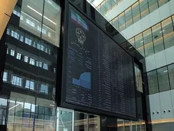 ارزندگی بالای بازار سهام به شرط رفع ابهامات