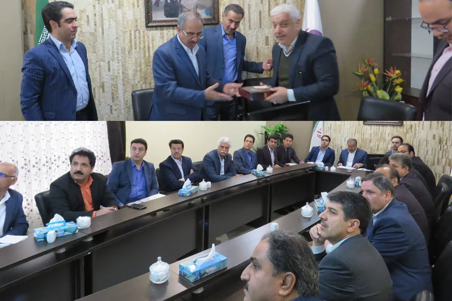 برگزاری جلسه هم‌اندیشی روسای شعب استان یزد بانک ایران‌زمین