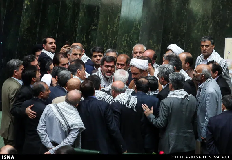 ادعای کوچک زاده: ظریف صدایش را بالا برد و بی ادبی کرد!