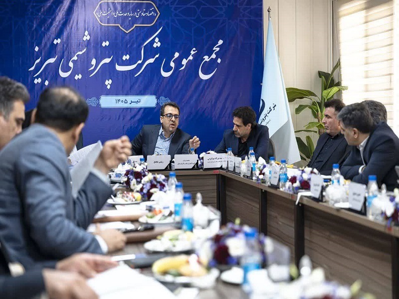 تقدیر سهامداران از عملکرد مدیریت در شرایط بحران تقدیر سهامداران از عملکرد مدیریت در شرایط بحران
